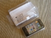 switcheasy-nude-white-iphone-4-pic-03