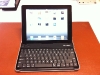 zagg-logitech-keyboard-case-ipad-2-pic-06