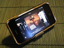 incase-slider-chrome-iphone-s-stant-front
