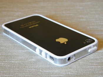 Bumper Case-Mate Hula White per iPhone 4 Bumper Case-Mate Hula White per iPhone 4