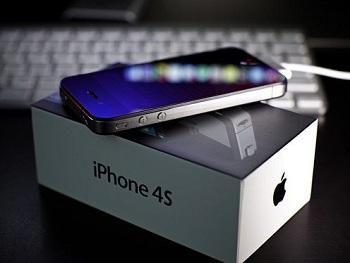 iPhone 4S